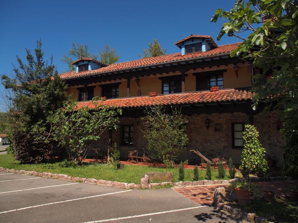 Conjunto Hotelero La Pasera Сото-де-Кангас Экстерьер фото