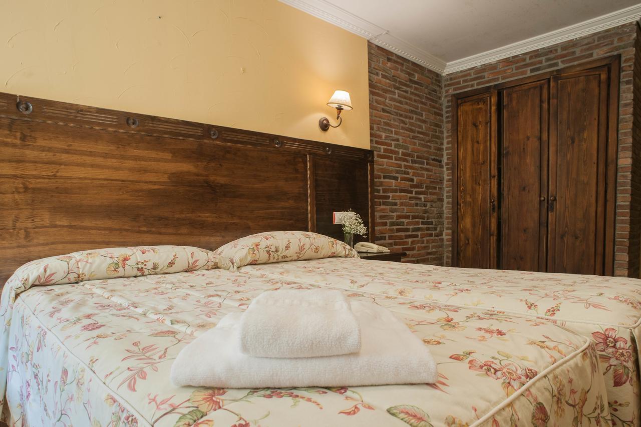 Conjunto Hotelero La Pasera Сото-де-Кангас Экстерьер фото